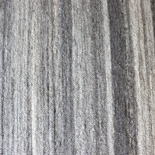 Ladda upp bild till gallerivisning, Vaip "Dito"