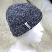 Ladda upp bild till gallerivisning, Stiilne alpakavillane müts talveks ja igapäevaks