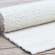 Ladda upp bild till gallerivisning, Alpacavillane vaip