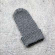 Ladda upp bild till gallerivisning, Ribbstickad hatt