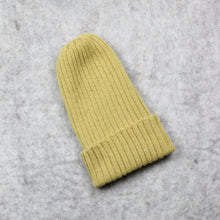 Ladda upp bild till gallerivisning, Ribbstickad hatt