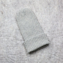 Ladda upp bild till gallerivisning, Ribbstickad hatt