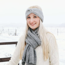 Ladda upp bild till gallerivisning, Två i ett: ponchoscarf