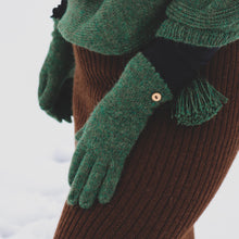 Ladda upp bild till gallerivisning, Handskar