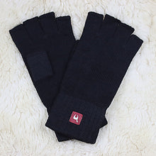 Ladda upp bild till gallerivisning, Sõrmedeta beebialpaka villased kindad
