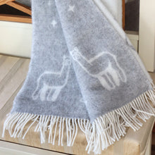 Ladda upp bild till gallerivisning, Pleed "Hall Alpaka"
